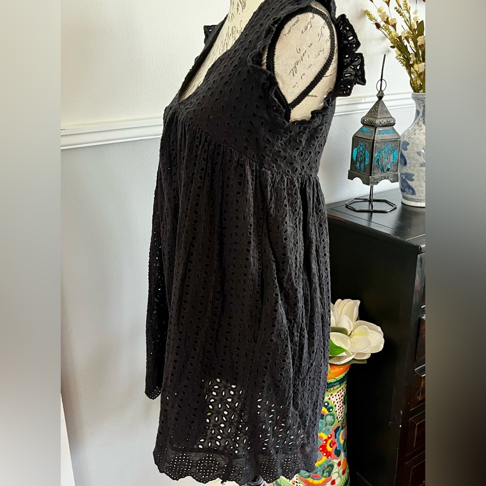 EUC Black Eyelet Babydoll Mini Dress Pockets Lined Built in Shorts Small - Picture 4 of 16